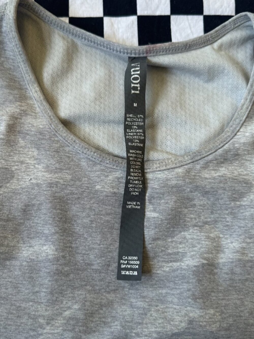 Vuori Grey Camo Workout Crop Tank - Picture 3 of 8